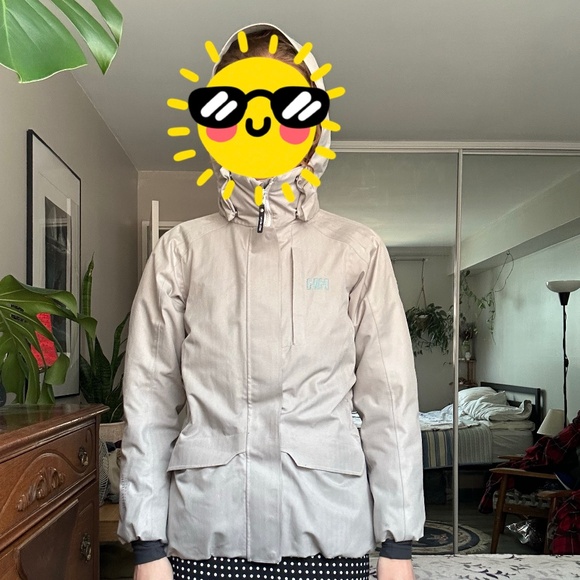 Helly Hansen Winter Coat/Ski Coat XS Cloud Grey - Picture 1 of 11